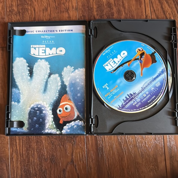 DVD Collection - Picture 10 of 12